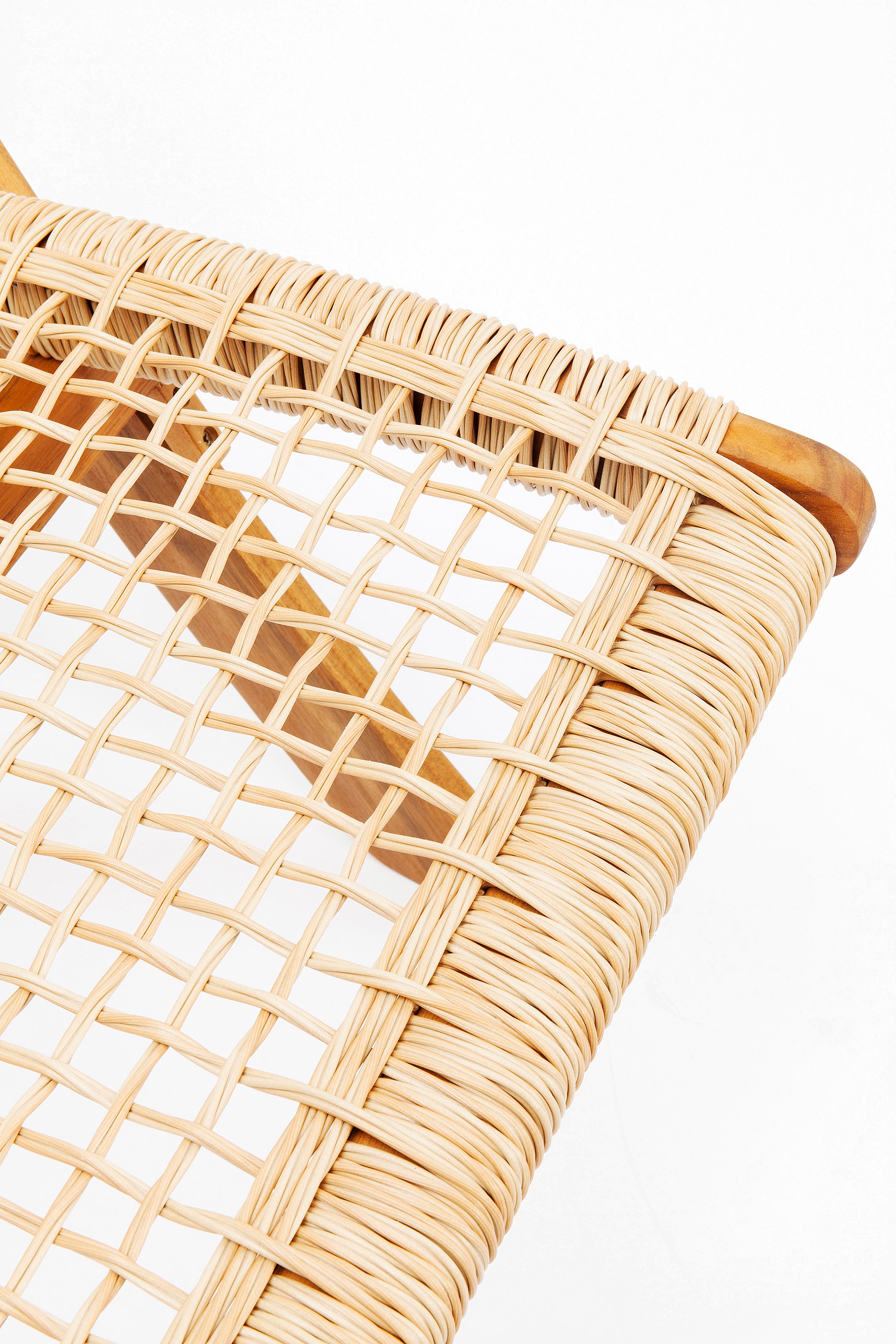 FOLDING CABANA CHAIR