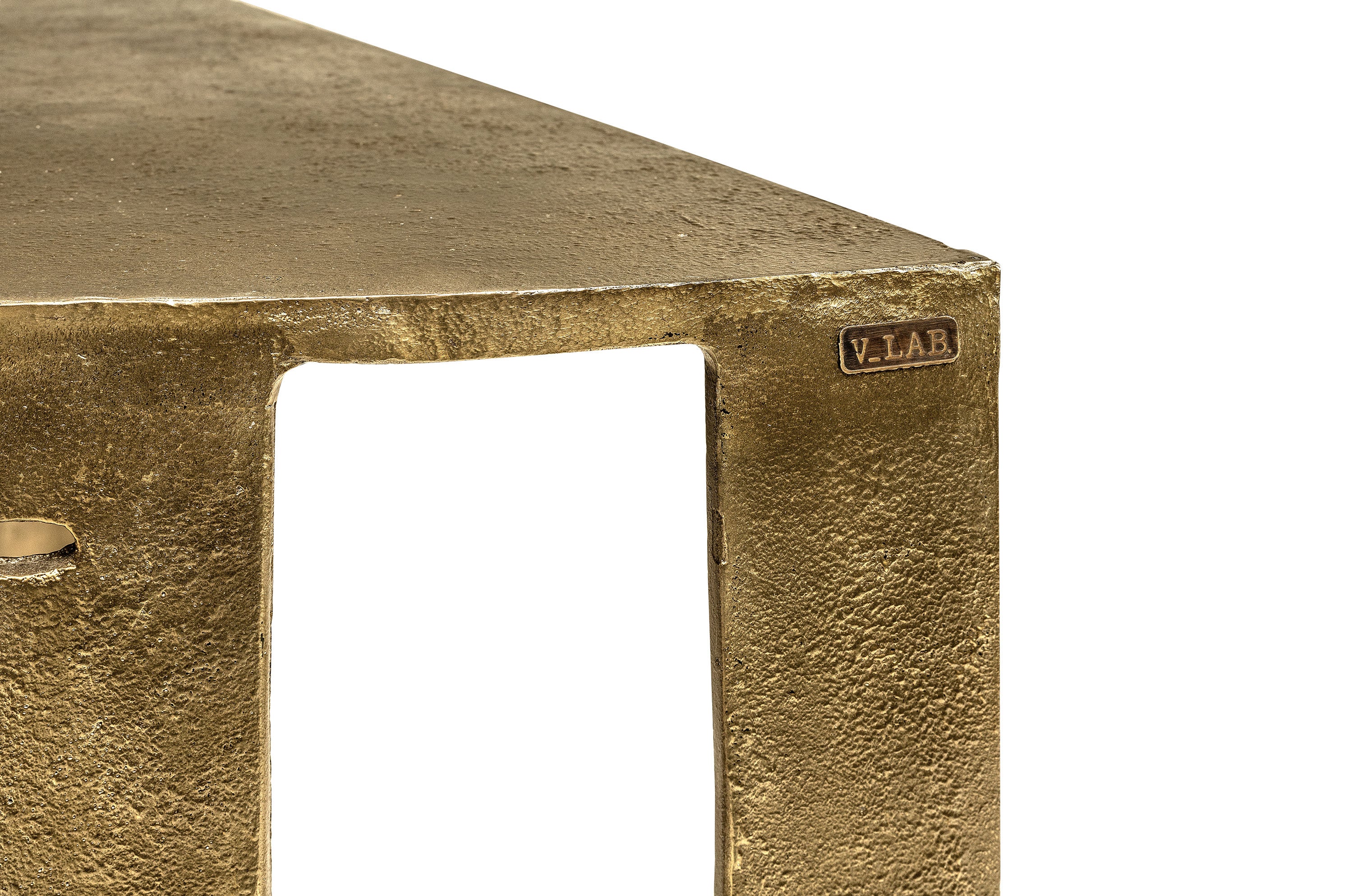 SAVAGE CONSOLE TABLE
