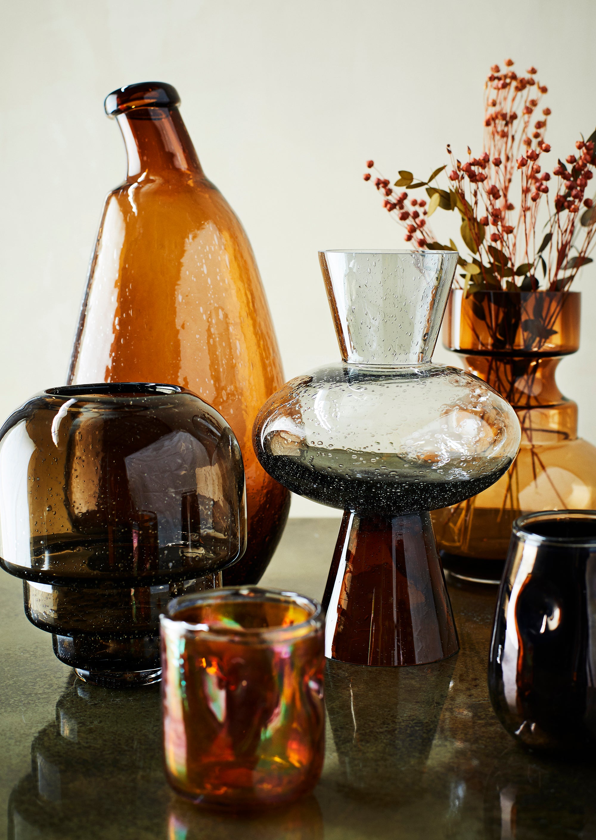 ORGANIC SHAPED GLASS VASE